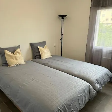 Bel Neuf, Bien Situe Apartman *